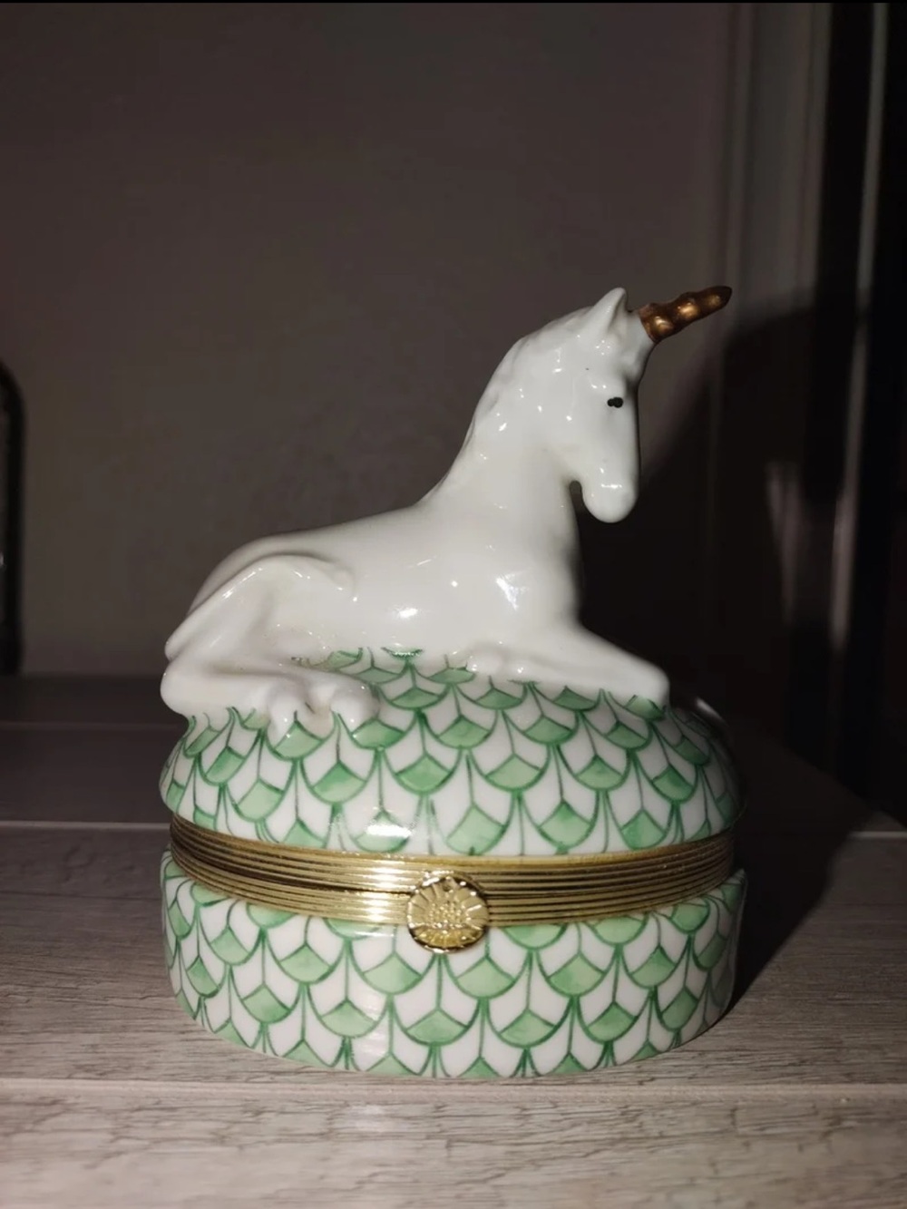 Vintage 4" Music Box HINGED TRINKET BOX WHITE Unicorn